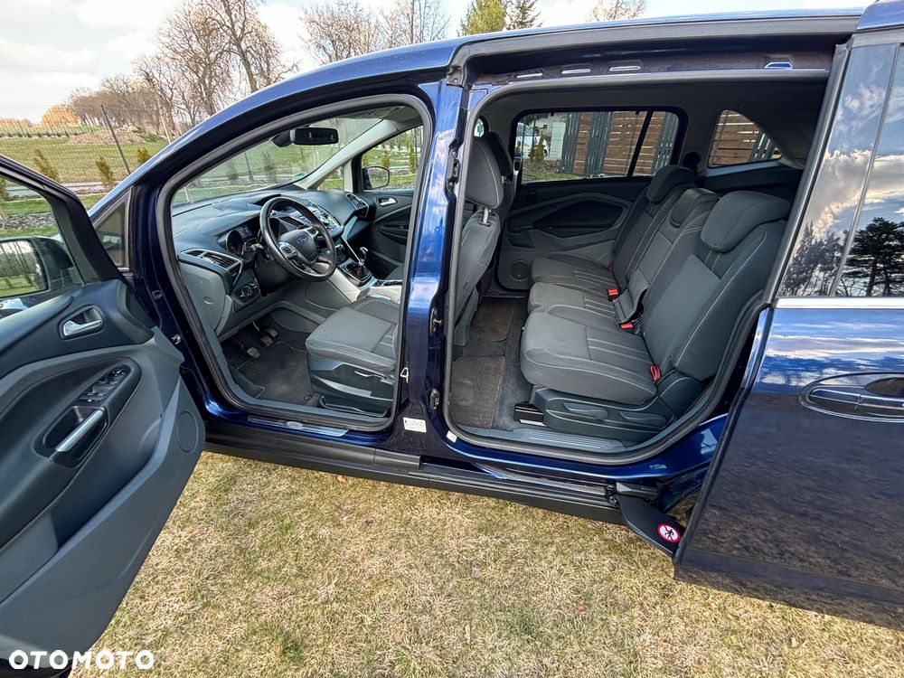 Ford Grand C-MAX 2.0 TDCi Titanium - 11