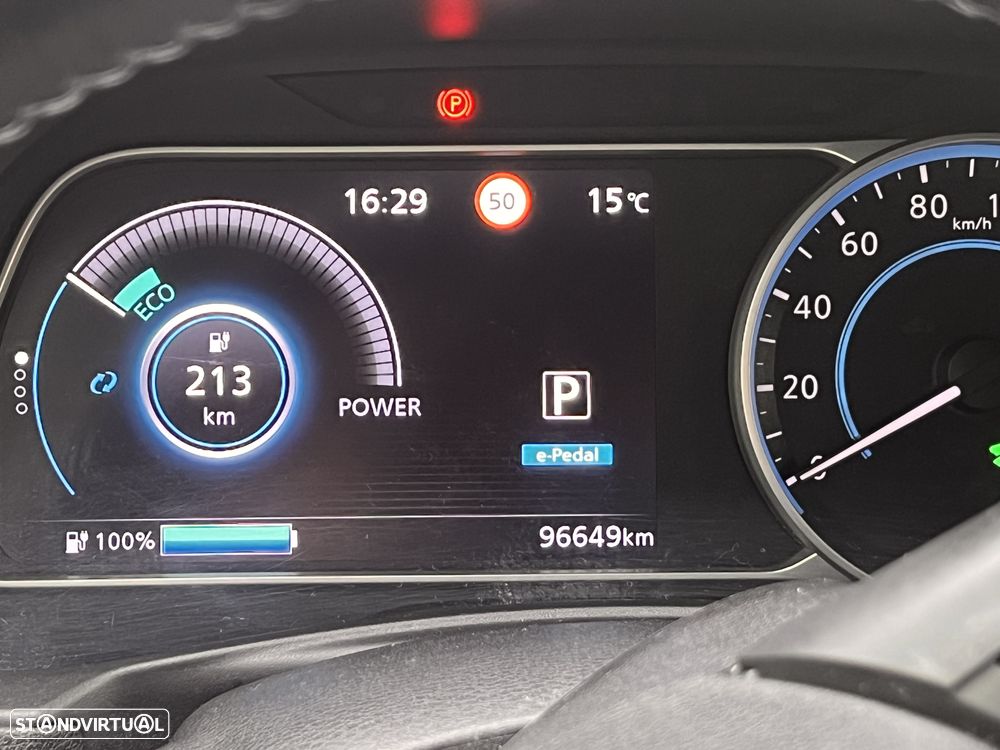 Nissan Leaf 40 kWh N-Connecta - 13