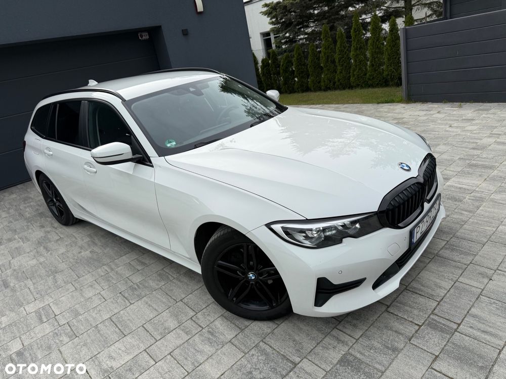 BMW Seria 3 320i GPF Advantage sport - 26