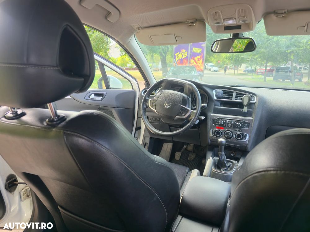 Citroën C4 HDi 90 Attraction - 1