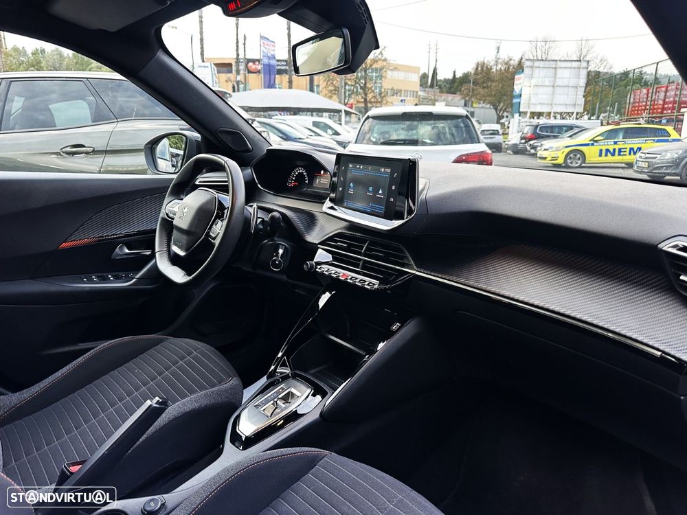 Peugeot 2008 1.5 BlueHDi Active Pack EAT8 - 14