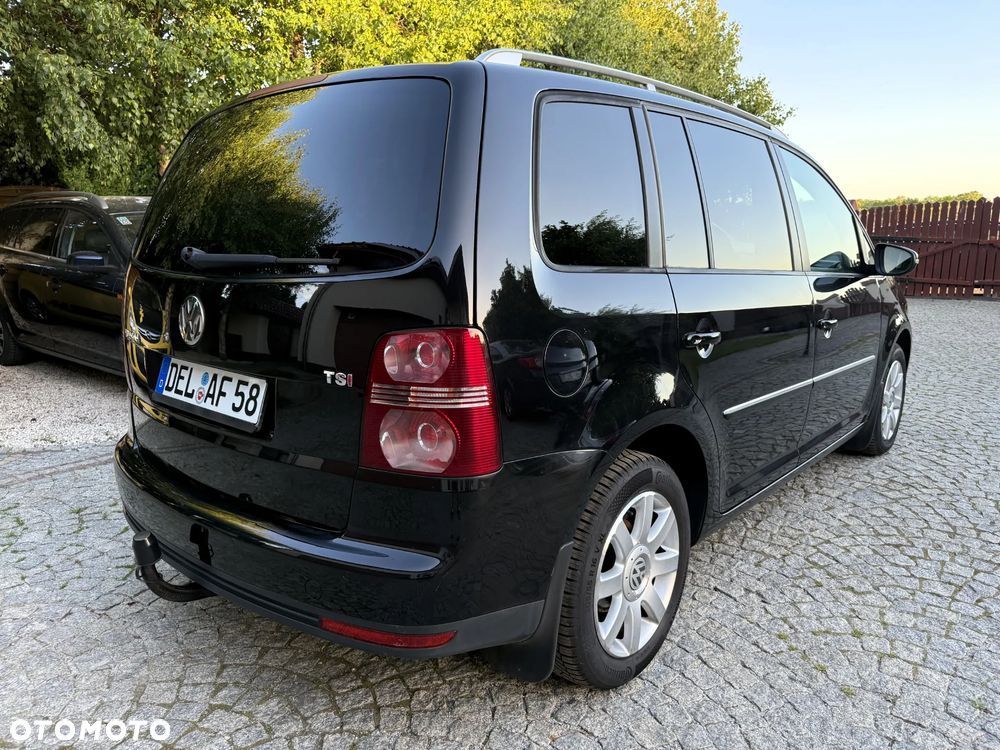 Volkswagen Touran 1.4 TSI Highline - 9