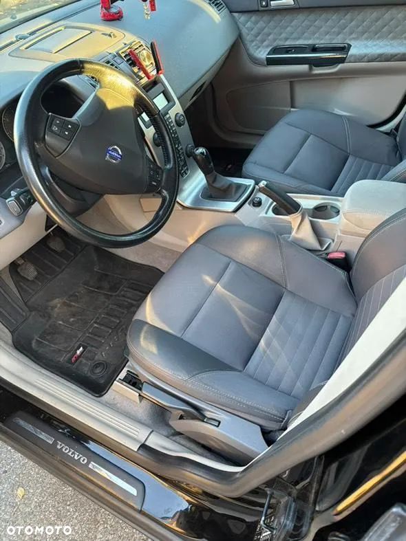 Volvo V50 2.0D - 9
