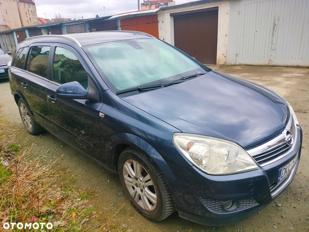 Opel Astra 1.7 CDTI Cosmo - 4