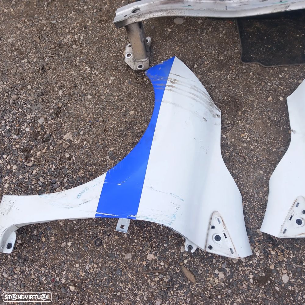 Conjunto radiadores e guardalamas renault clio 4 - 3