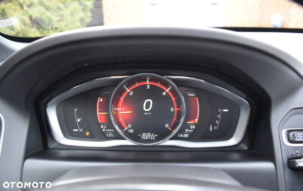 Volvo XC 60 D3 Drive-E R-Design Momentum - 23