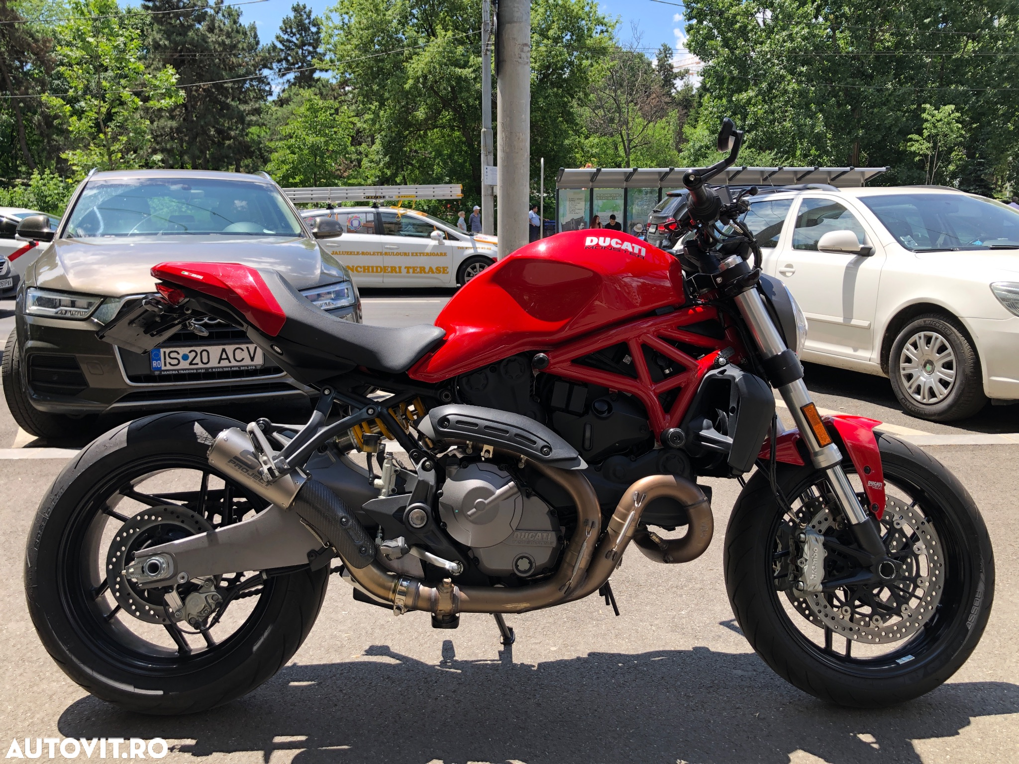 Ducati Monster 821 - 2