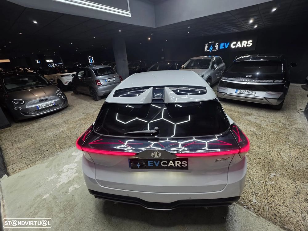 MG MG4 4 Luxury 64 kWh - 9