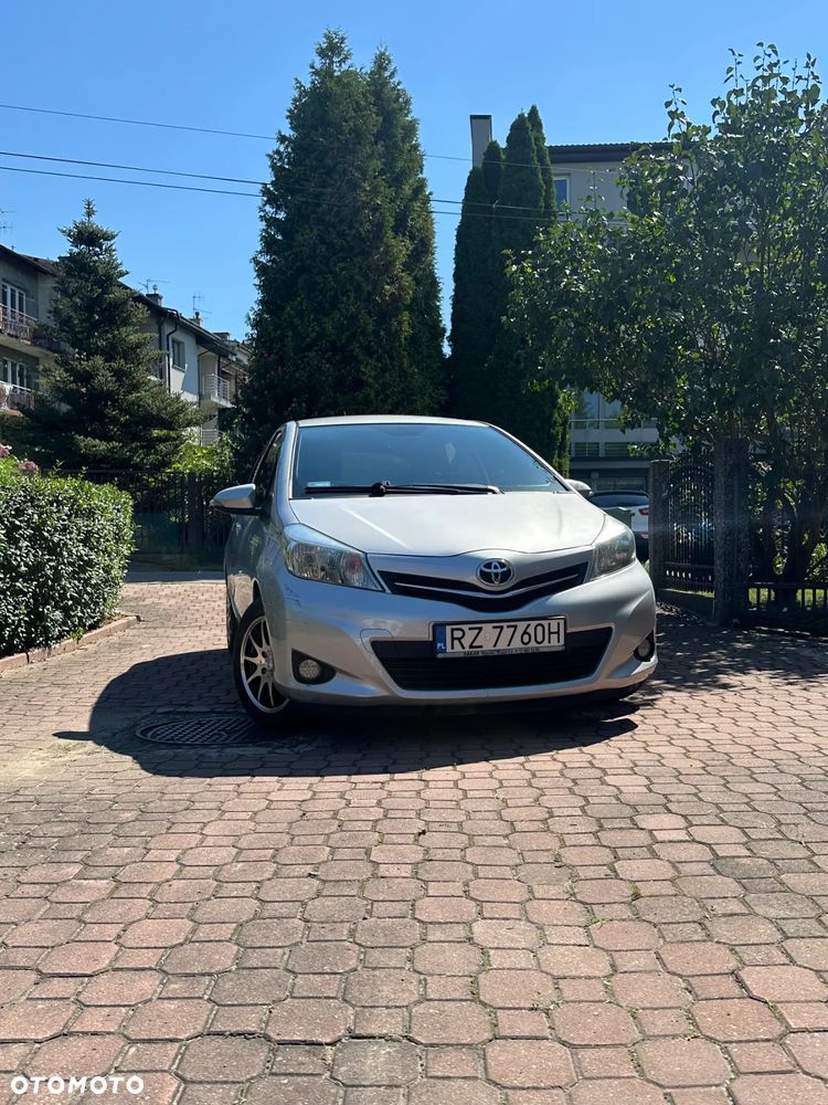 Toyota Yaris - 2