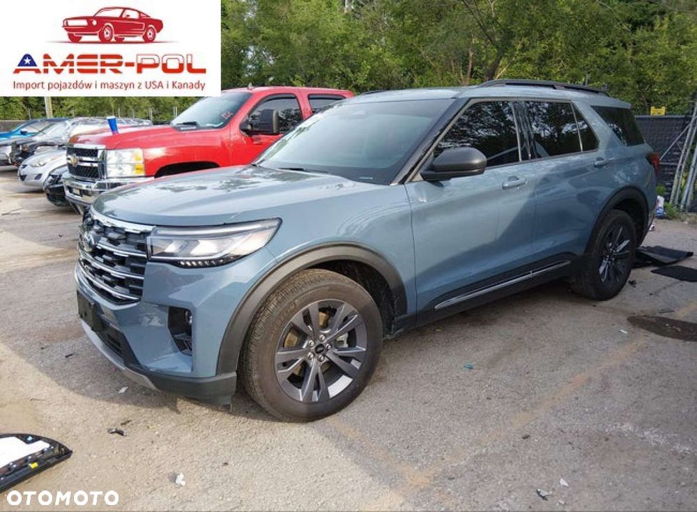 Ford Explorer - 1