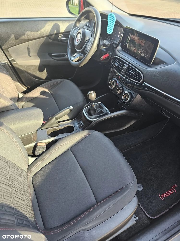 Fiat Tipo 1.0 T3 Red - 8