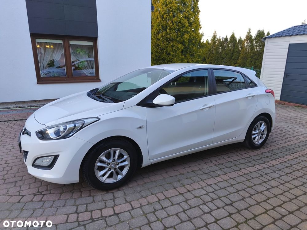 Hyundai i30 1.4 Comfort - 17