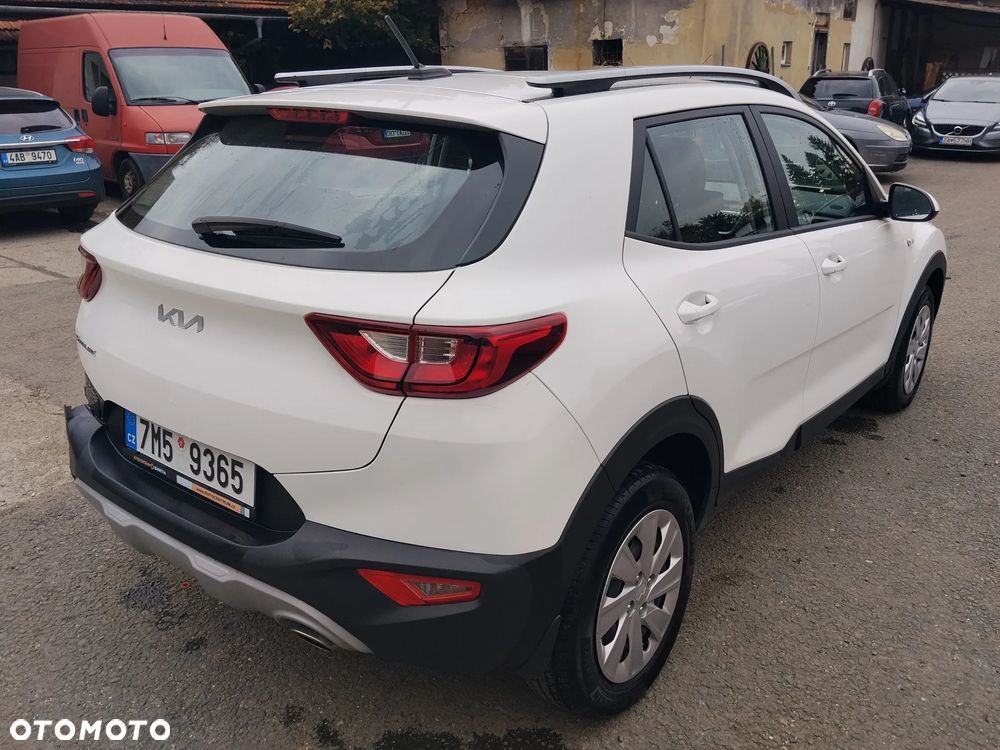 Kia Stonic - 4