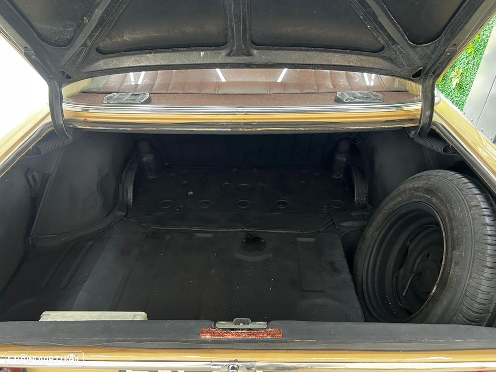 Mercedes-Benz W114/W115 (1968-1974) - 57