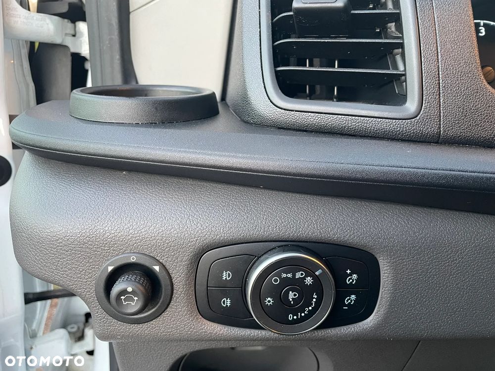 Ford TRANSIT - 22