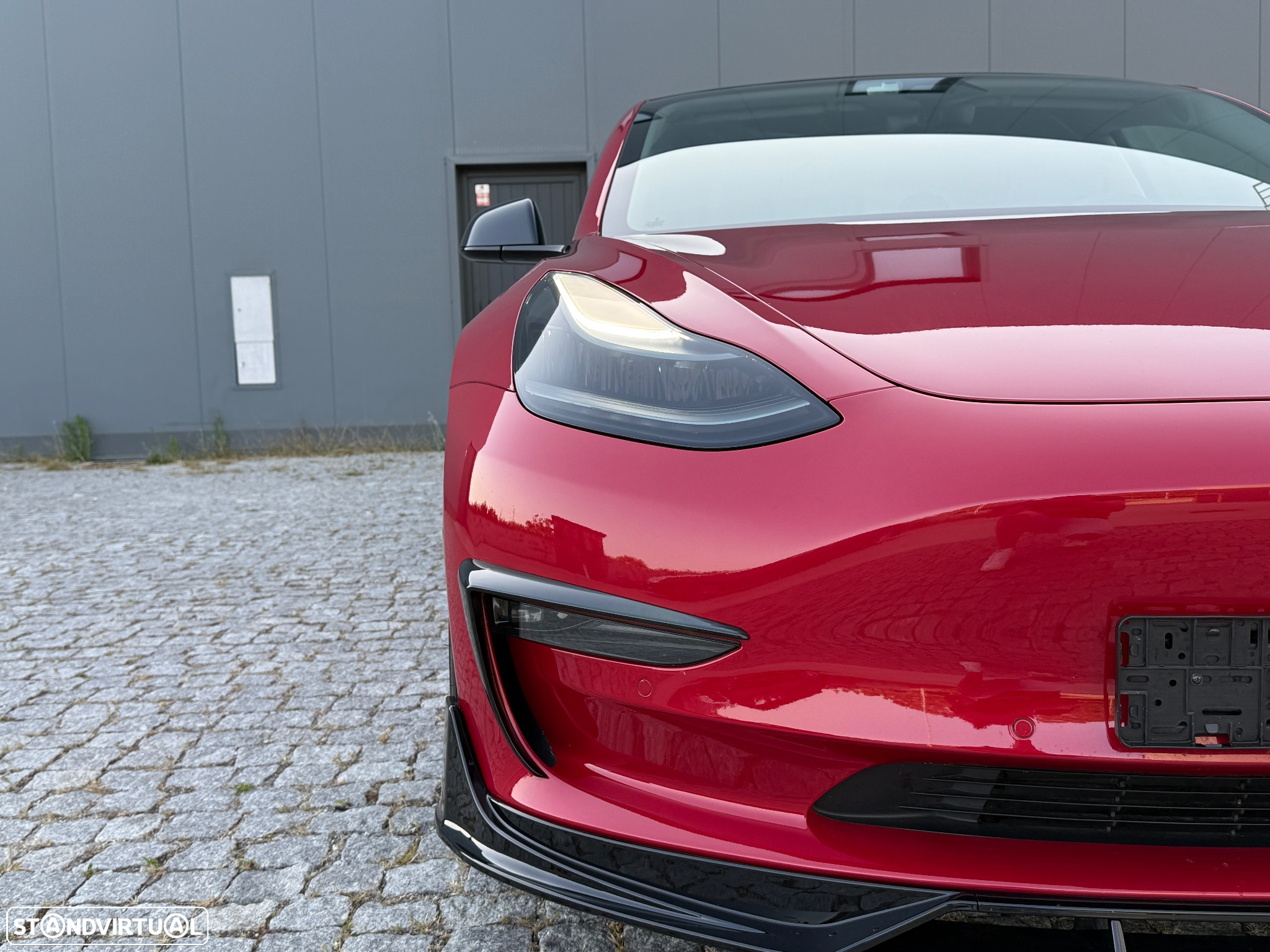 Tesla Model 3 Long Range AWD Dual Motor Performance - 3