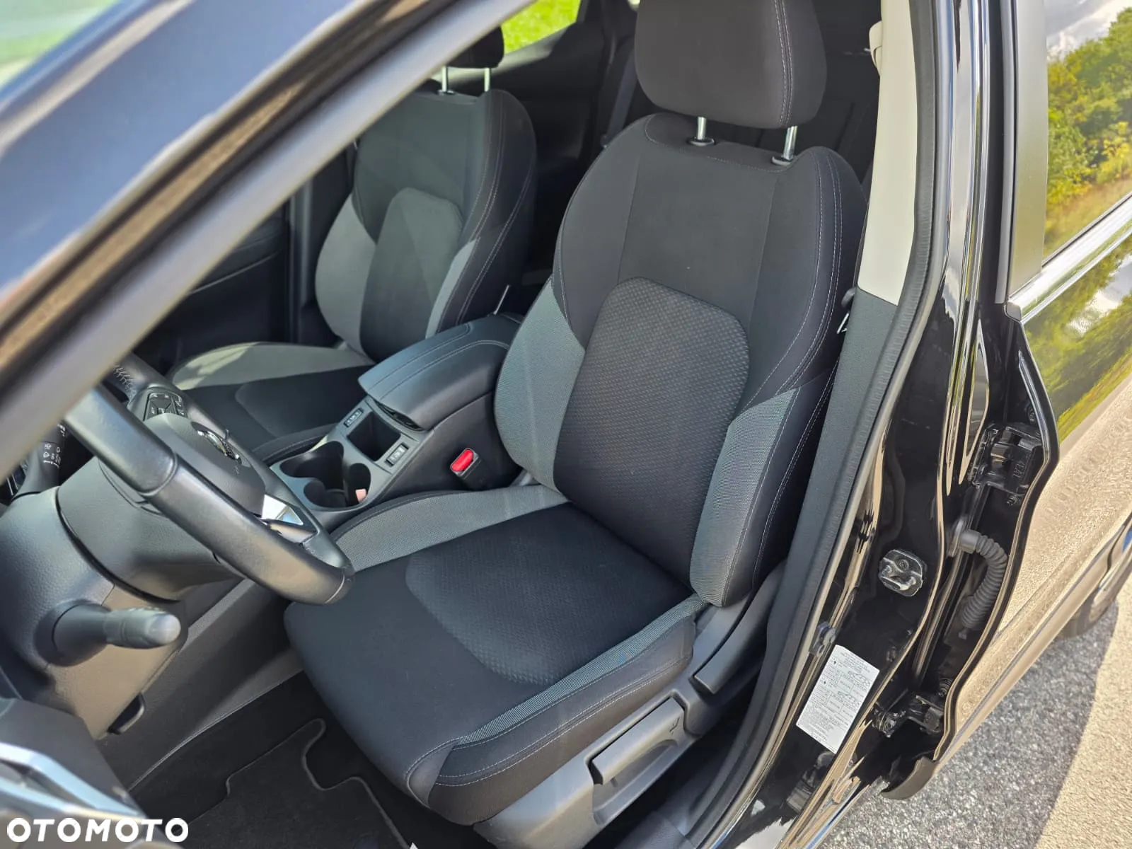 Nissan Qashqai 1.3 DIG-T N-Connecta DCT - 11