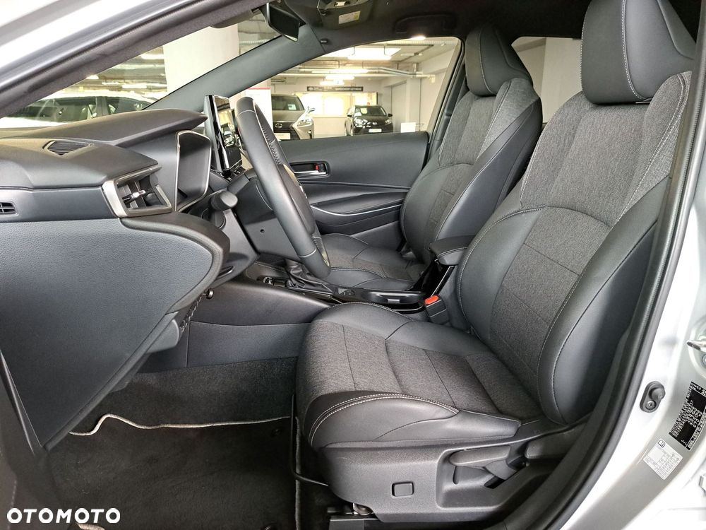 Toyota Corolla 1.8 Hybrid Style - 12