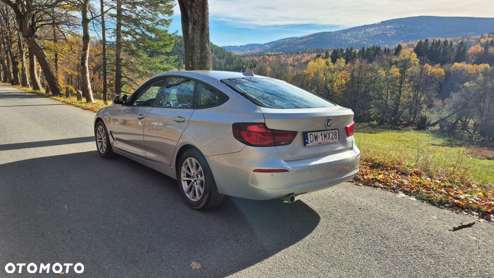 BMW 3GT 318d Advantage - 2