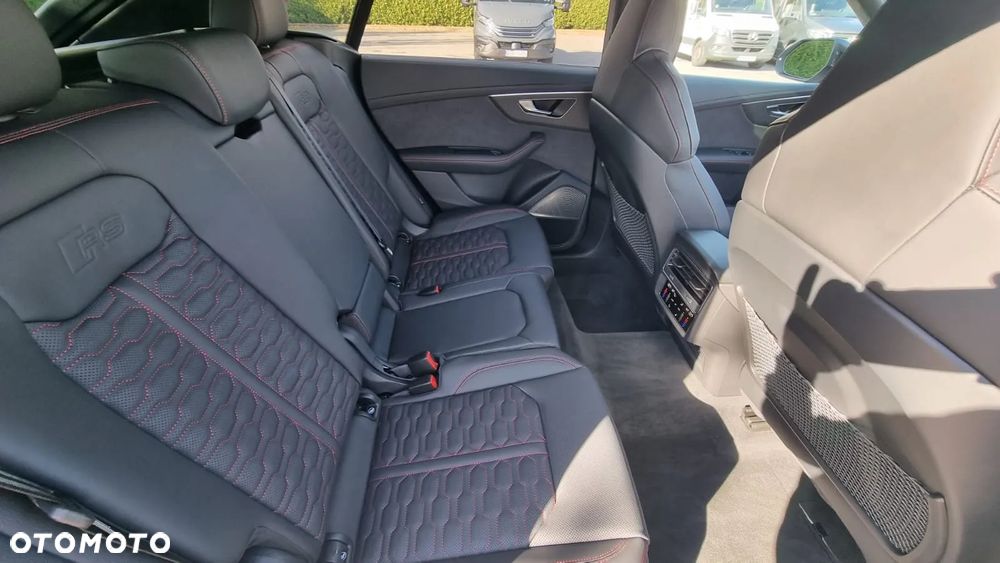 Audi RS Q8 TFSI quattro tiptronic - 11
