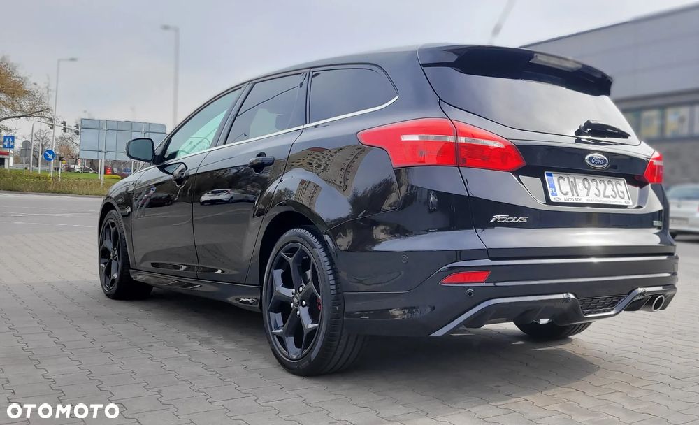 Ford Focus 1.5 EcoBoost STart-Stopp-System ST-LINE - 3