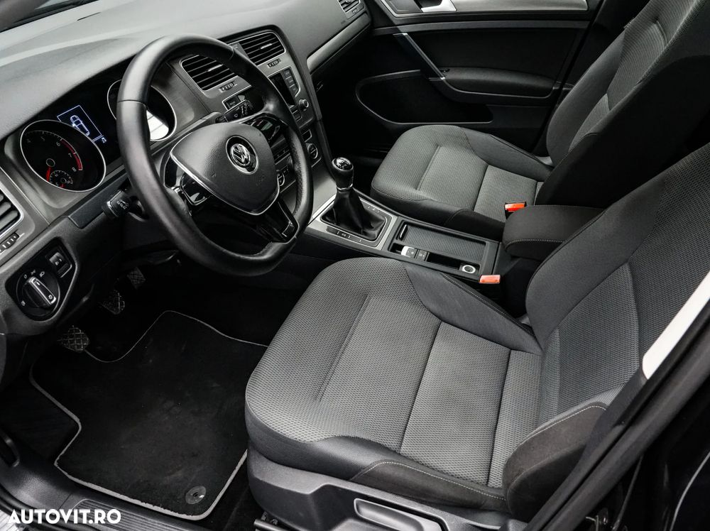 Volkswagen Golf 1.2 TSI Trendline - 12