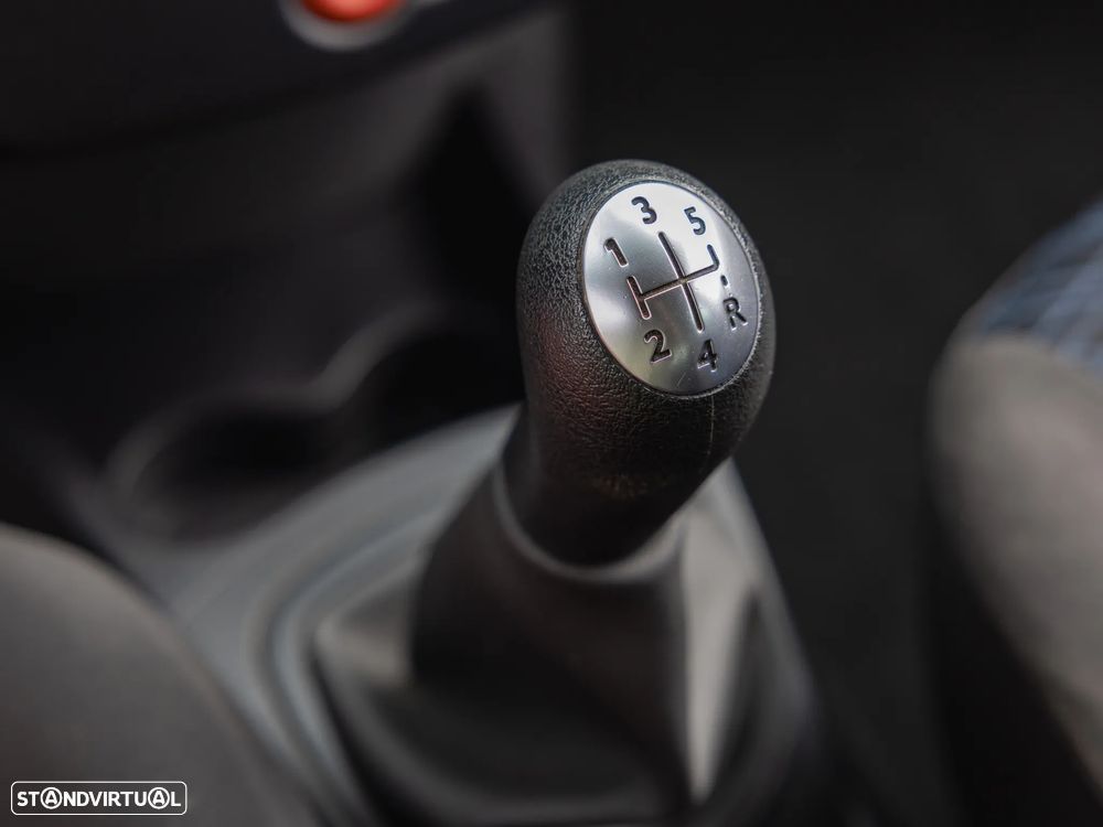 Renault Clio - 12