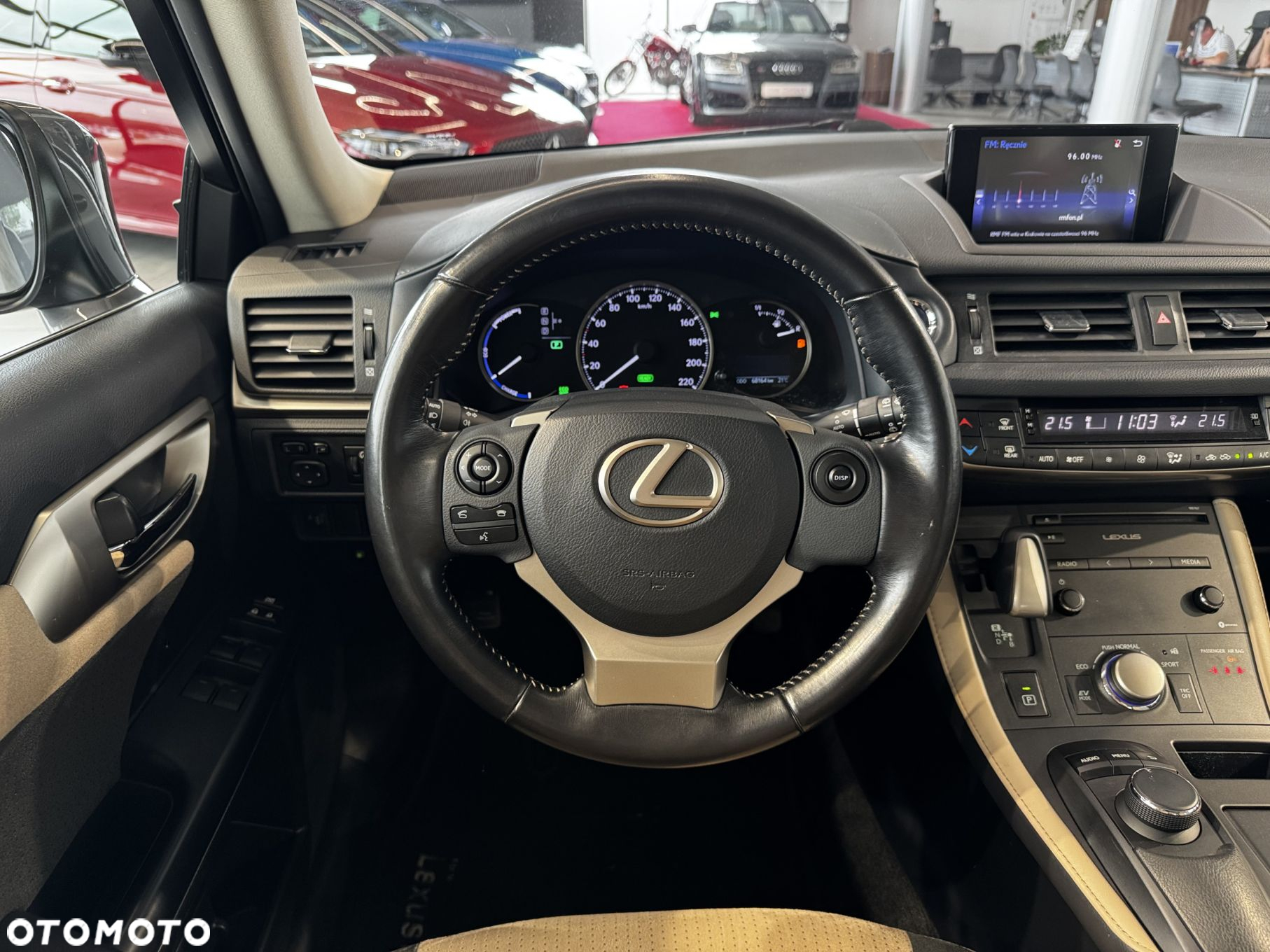 Lexus CT - 18