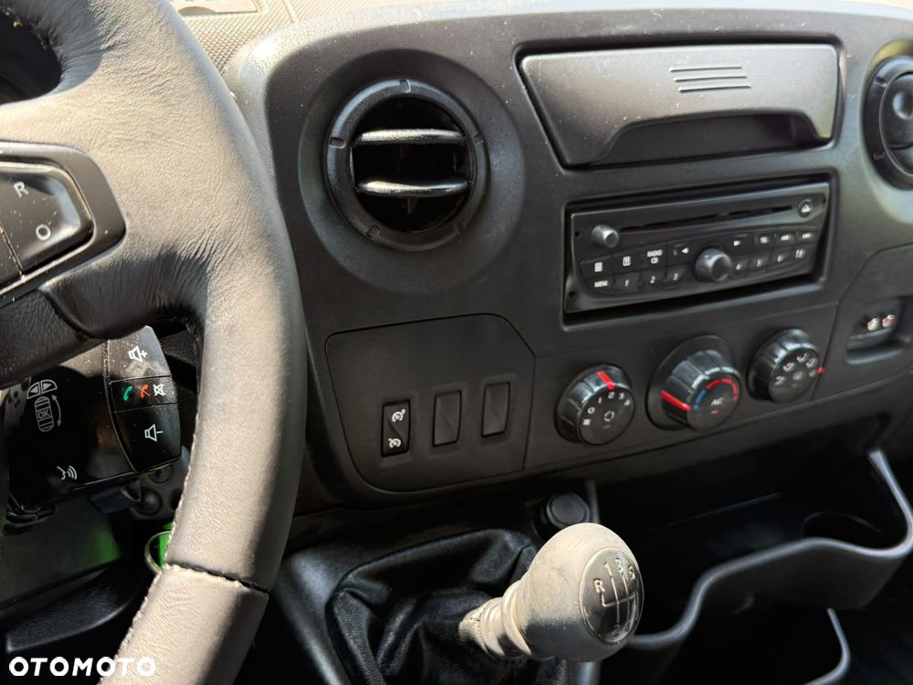 Renault Master - 9