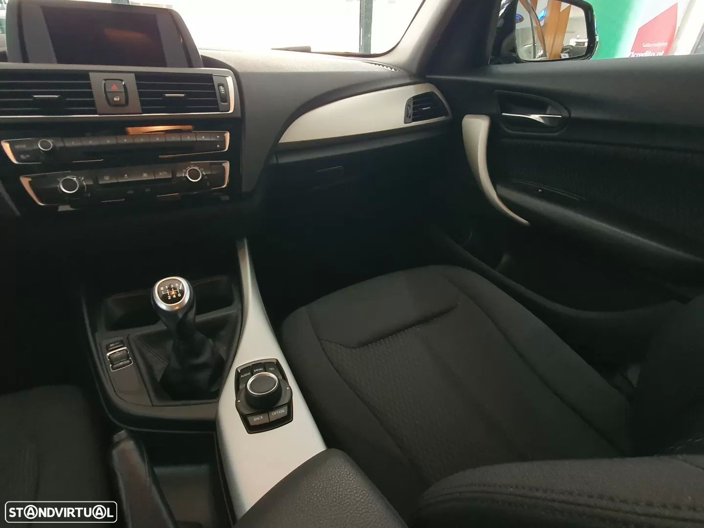 BMW 116 d EfficientDynamics - 19