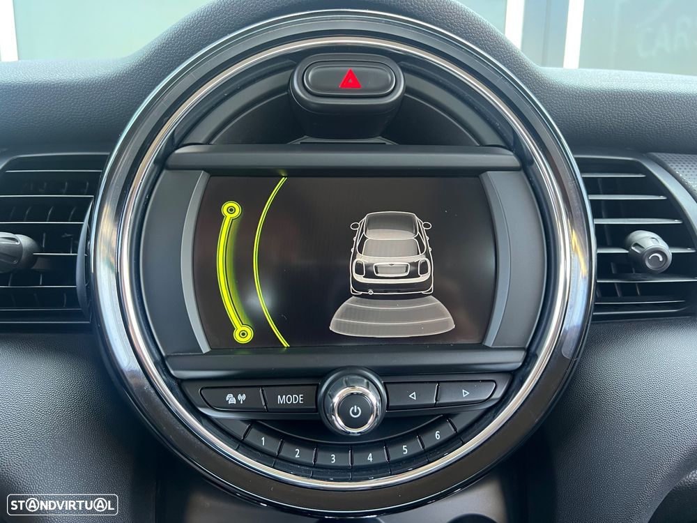 MINI 5 Portas Cooper D - 23