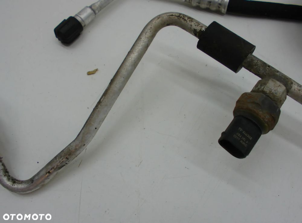 BMW Seria 1 E87 N43B20A Przewody klimatyzacji - 5