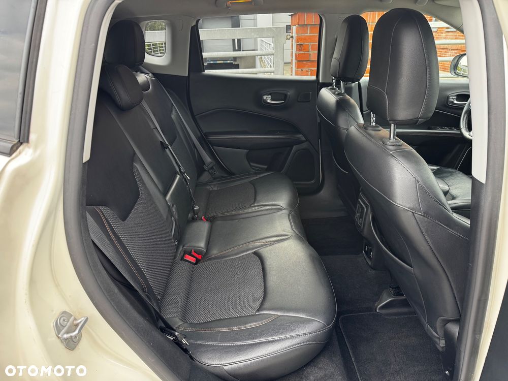 Jeep Compass 2.0 MJD Limited 4WD S&S - 23