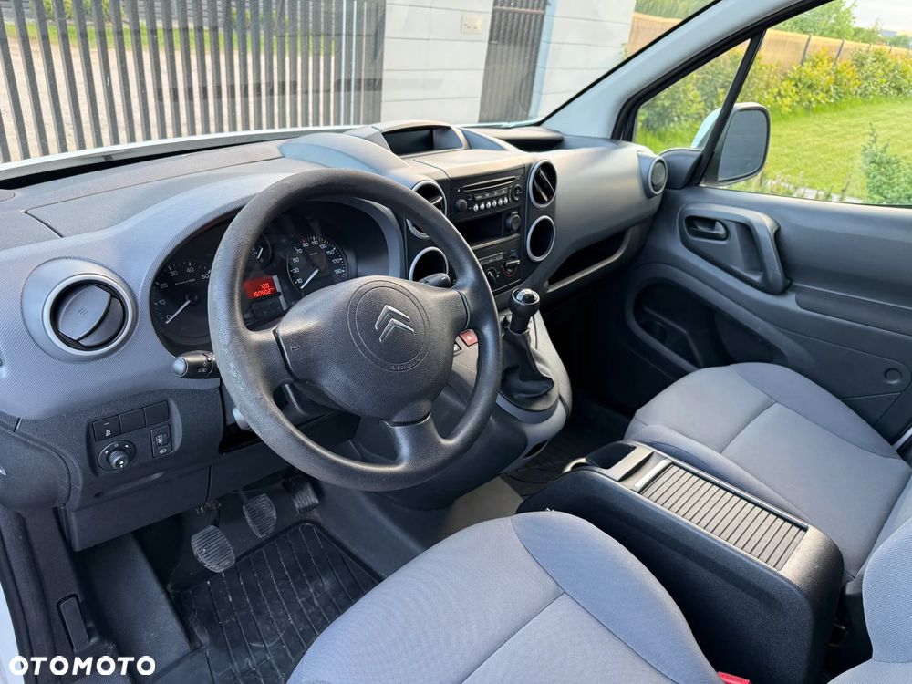 Citroën Berlingo 1.6 HDI 2017r* Klima* Serwisowany 150 tys km! - 16