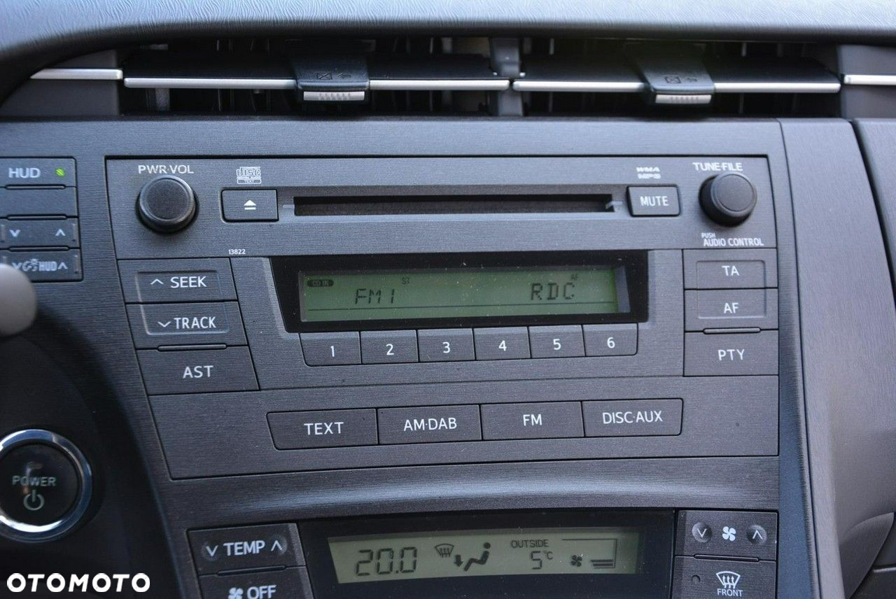 Toyota Prius - 28