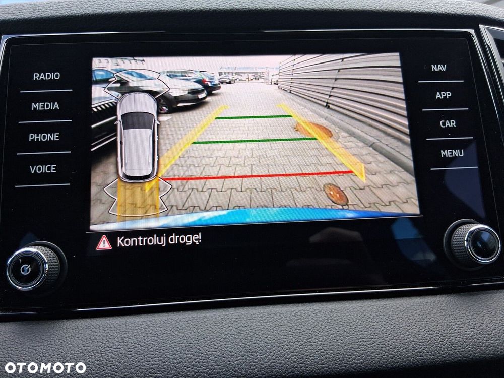 Skoda Karoq 2.0 TSI 4x4 Sportline DSG - 13