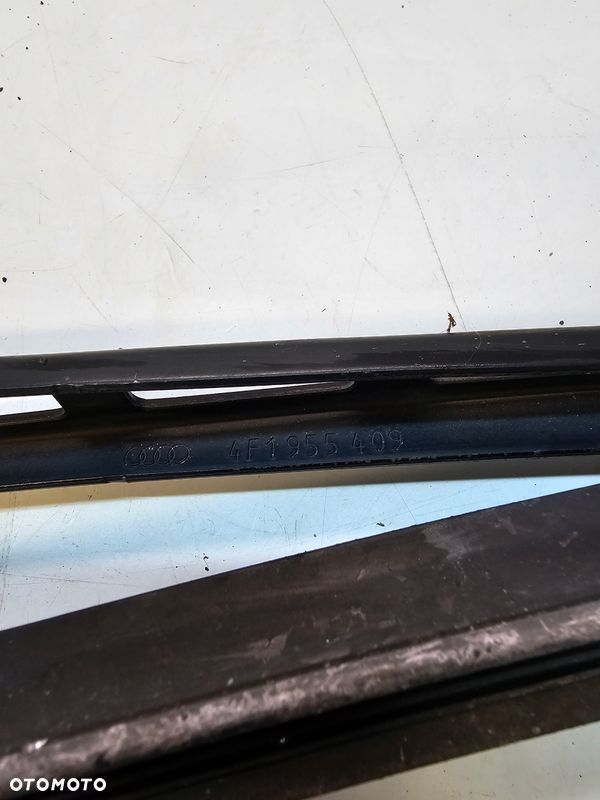 RAMIE WYCIERACZKI AUDI A6 C6 LEWE 4F1955409 - 4