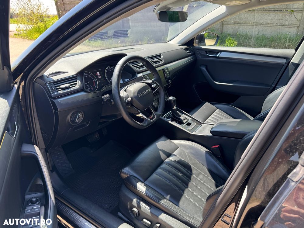 Skoda Superb 2.0 TDI DSG Premium Edition - 10