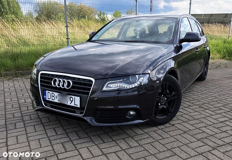 Audi A4 Avant 2.0 TDI - 1
