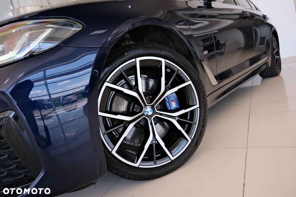 BMW Seria 5 530e xDrive Luxury Line sport - 11