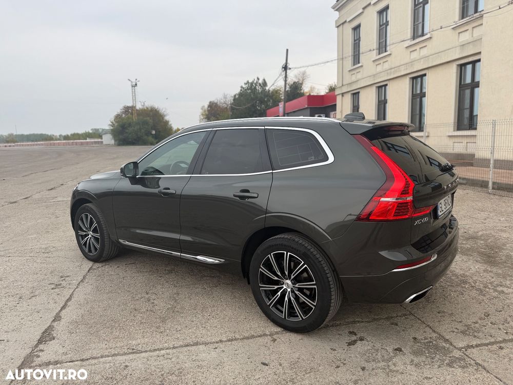 Volvo XC 60 B5 MHEV AWD Inscription - 33