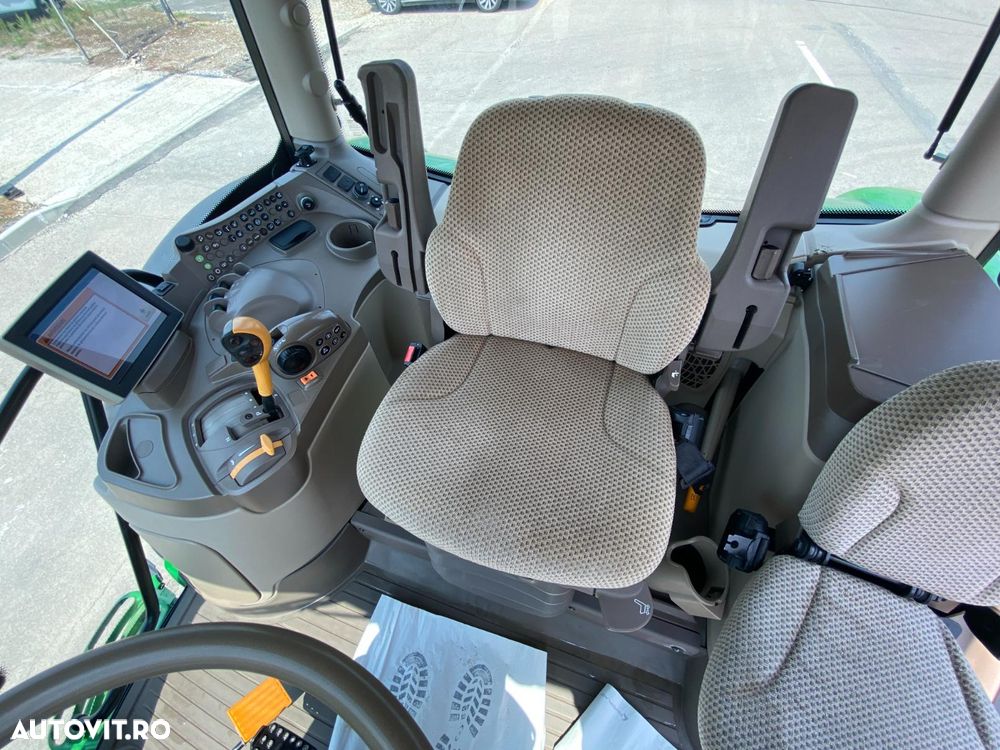 John Deere 6120R TRACTOR AGRICOL 4x4 - 31