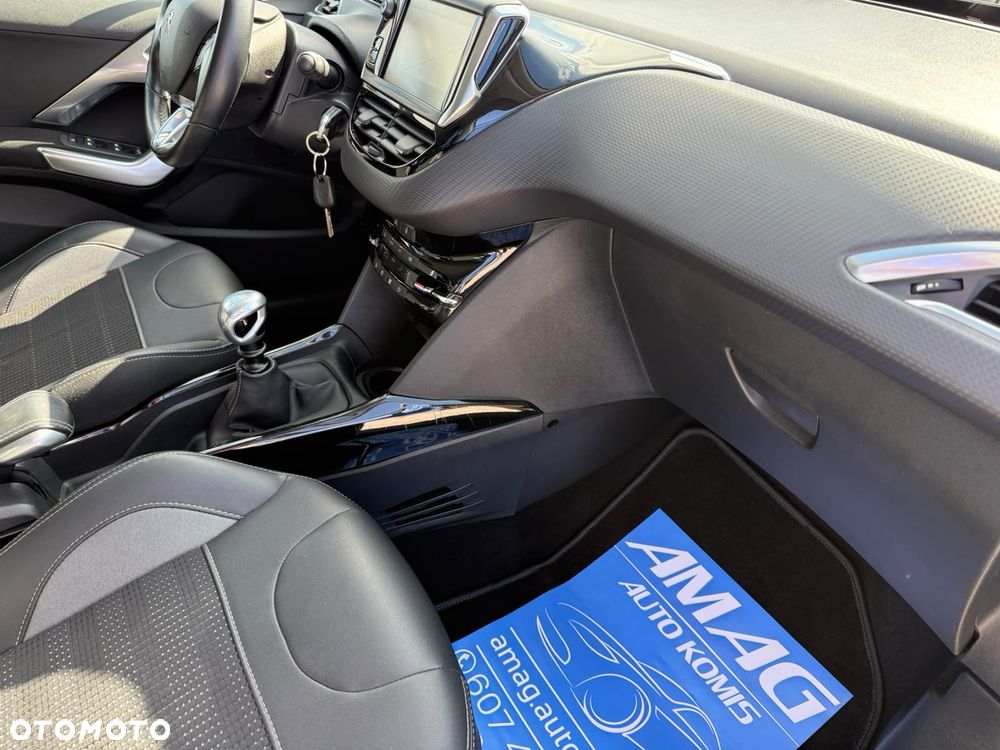 Peugeot 2008 PureTech 110 Stop&Start Allure - 17