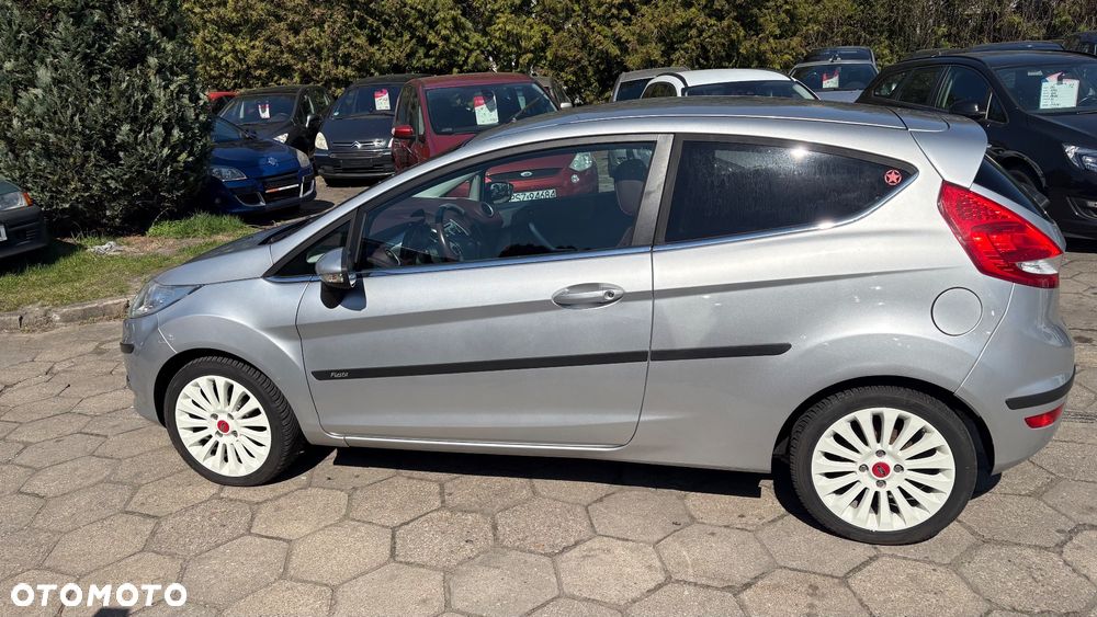 Ford Fiesta 1.4 Champions Edition - 10