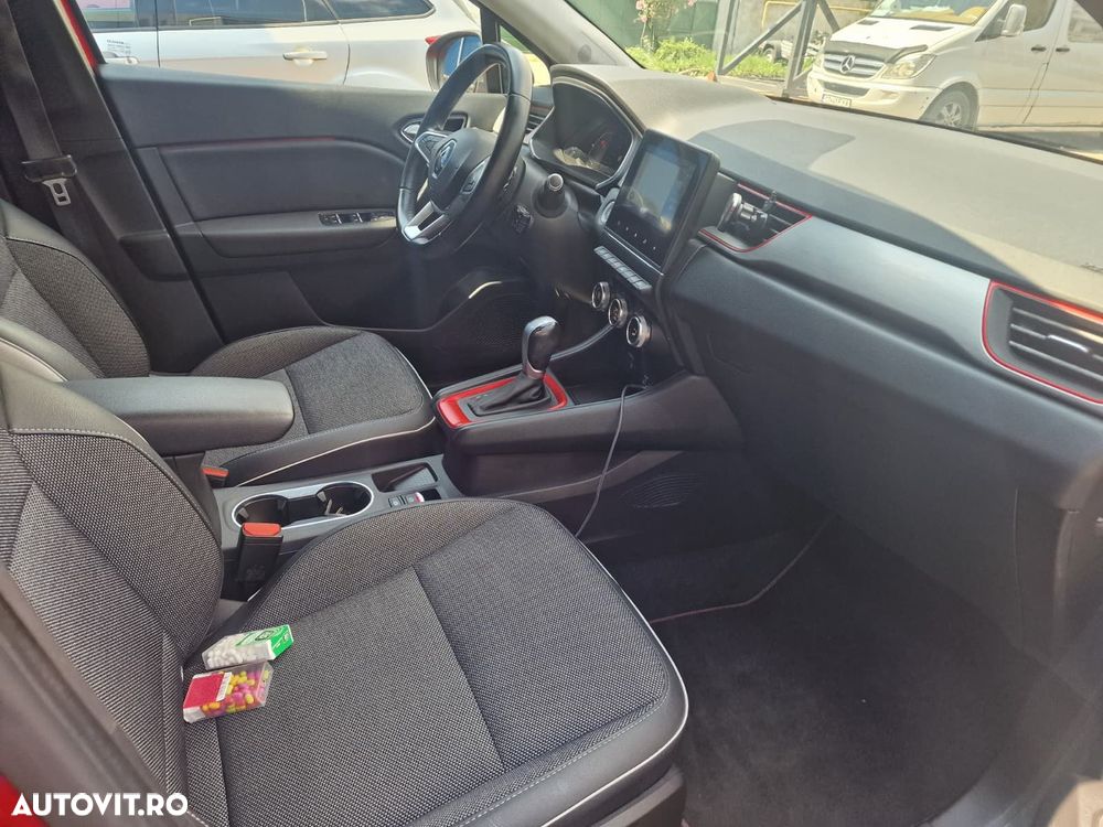 Renault Captur - 16