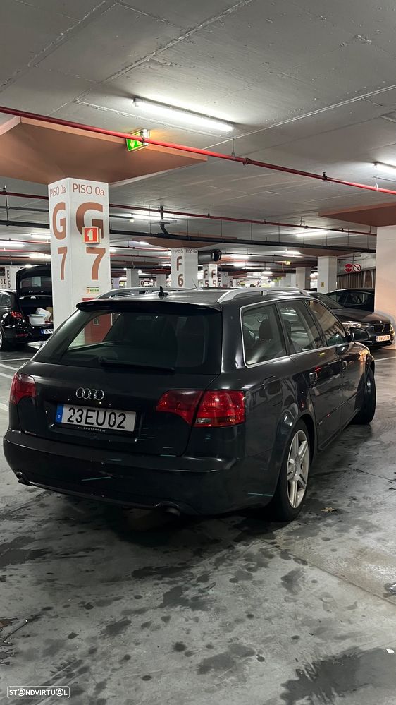 Audi A4 Avant 2.0 TDi S-line - 2