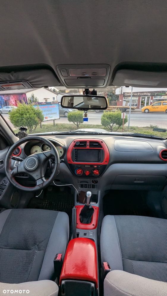 Toyota RAV4 2.0 D-4D 4x4 - 7