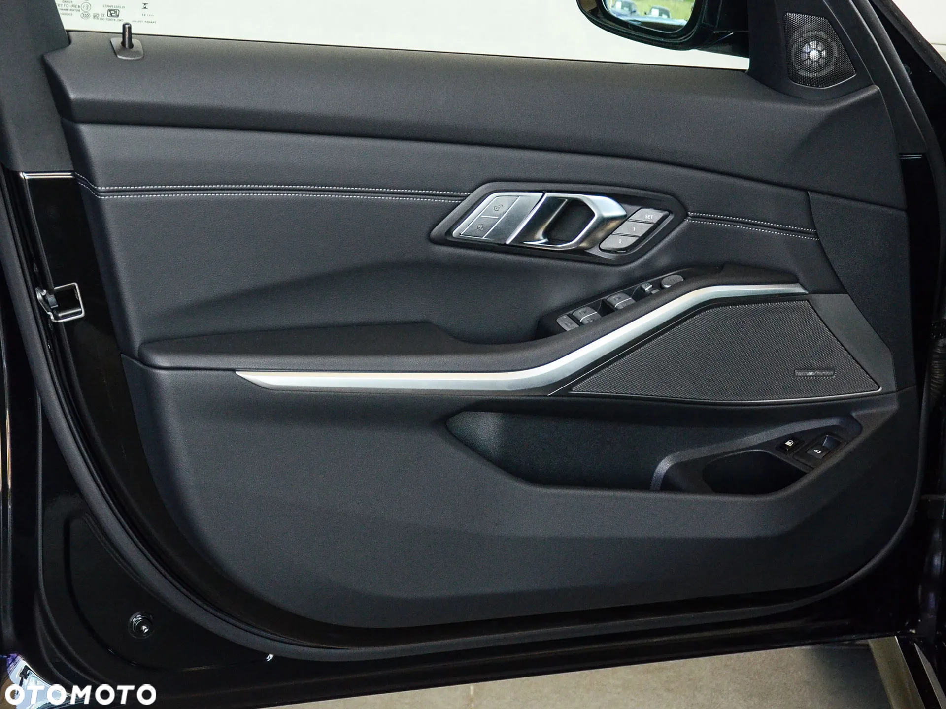 BMW Seria 3 - 12