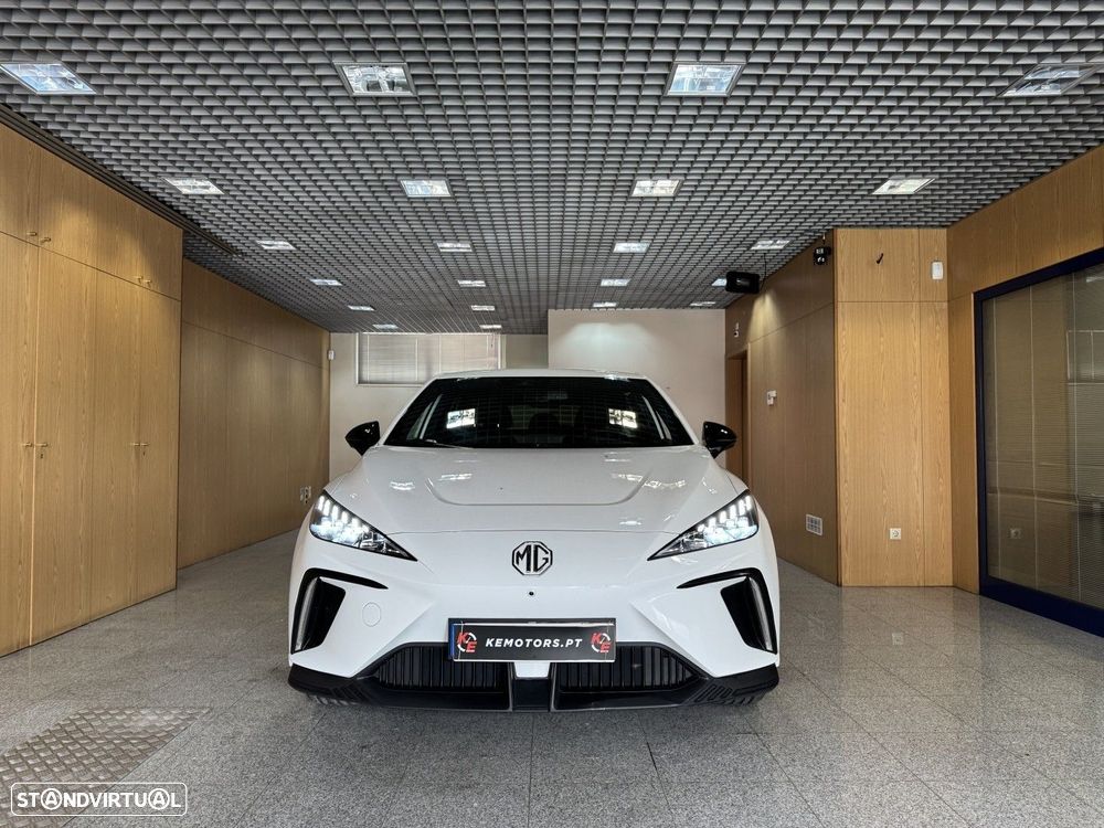 MG MG4 64 kWh Luxury - 3