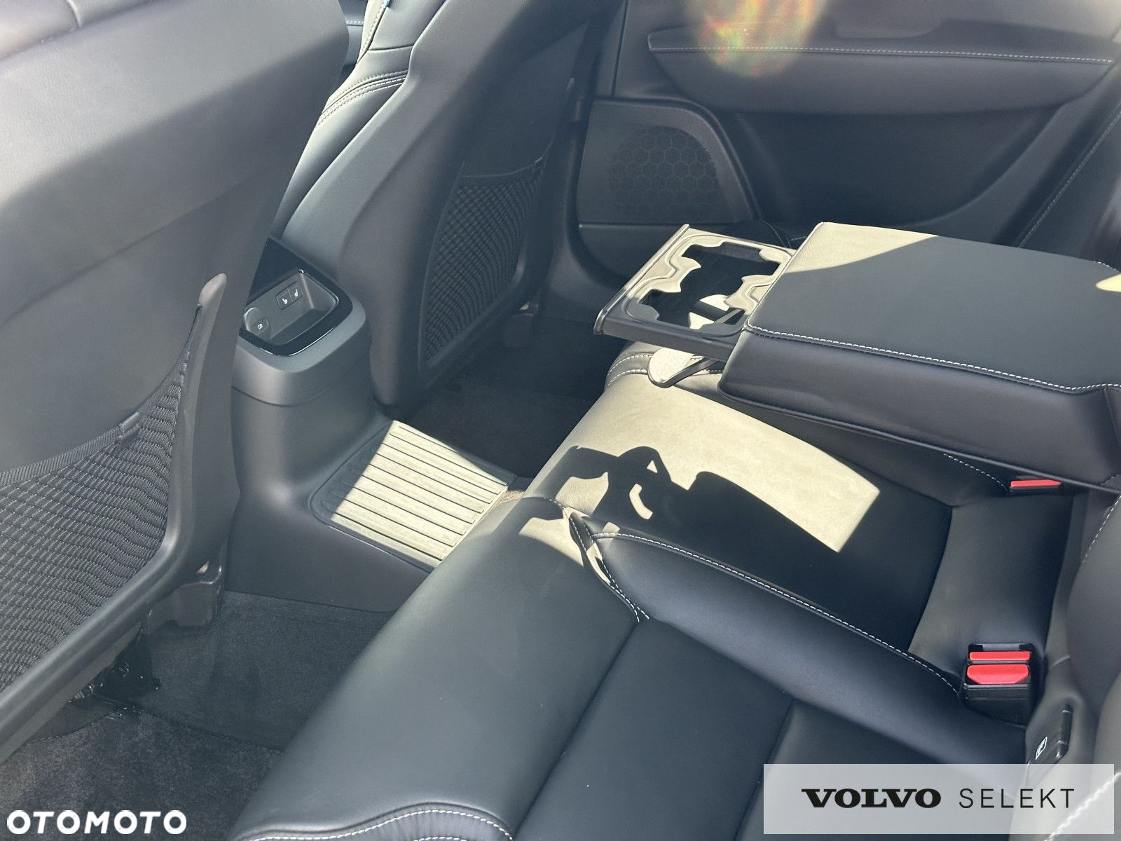 Volvo S90 - 24